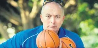 Maccabi’ye yeni hoca