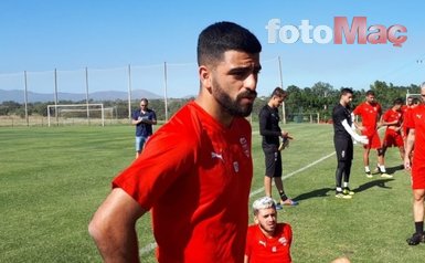 Galatasaraylı olduğunu açıklamıştı! Transferi böyle duyurdular... Son dakika haberleri