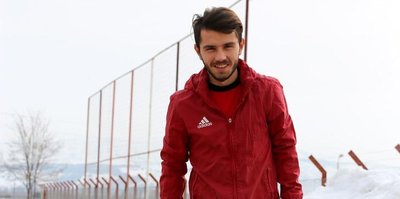 Sivaslı Emre’ye 4 Büyükler talip