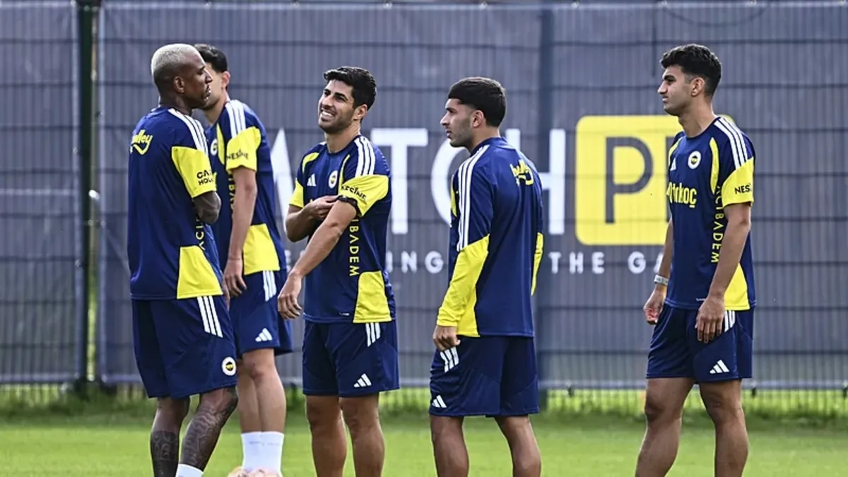 Fener'in 2 yıldızı adım adım Beşiktaş'a!