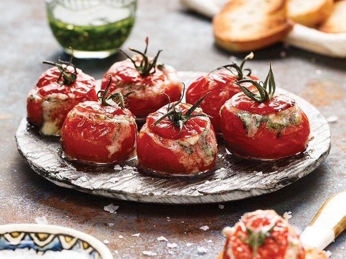 domates-dolmasi-tarifi-kiymali-domates-dolmasi-nasil-yapilir-domates-dolmasi-malzemeleri-yapilisi-ve-puf-nokta-1665478754587.jpeg