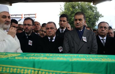 Galatasaray Teknik Direktörü Fatih Terim’in babası son yolculuğuna uğurlandı