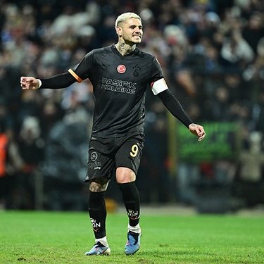 Galatasaray'ın golü 2.kez ofsayta takıldı!