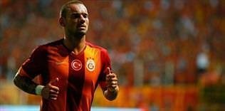 Sneijder'e ne oldu!