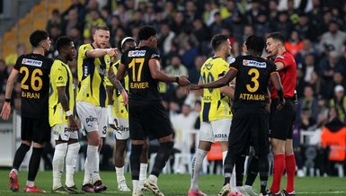 Fenerbahçe penaltı bekledi hakem 'Devam' dedi!