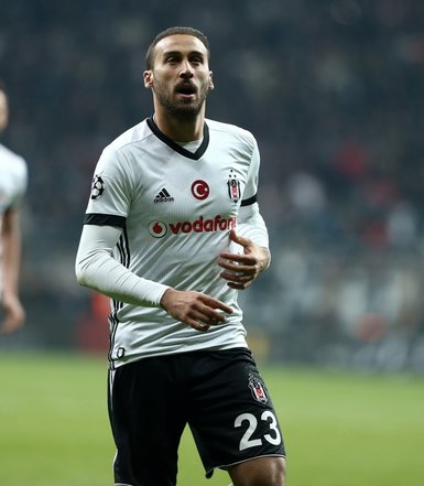 Cenk Tosun’dan Beşiktaş açıklaması: İstesinler seve seve!
