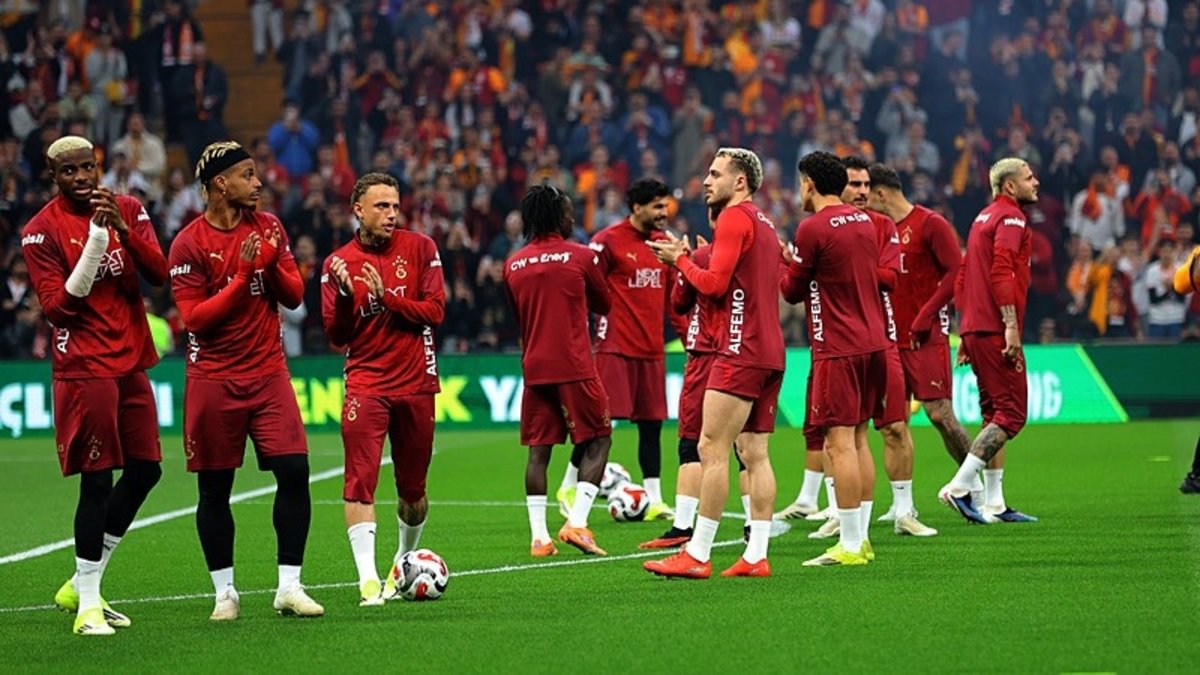 Galatasaray'da yaprak dökümü başlıyor! 16 futbolcu birden...