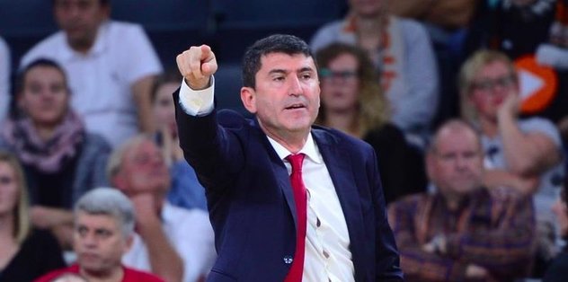 Galatasaray başantrenör Ertuğrul Erdoğan ile sözleşme yeniledi