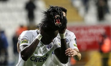 Gol Iptal Oldu Sari Karti Kaldi Son Dakika Besiktas Haberleri Fotomac