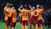 Galatasaray Türkiye’yi sırtlıyor!