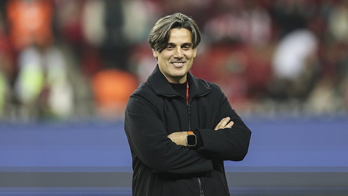 Türkiye A Milli Futbol Takımı Teknik Direktörü Vincenzo Montella: İspanya'yı mağlup etmeyi kim istemez? Türkiye A Milli Futbol Takımı Teknik Direktörü Vincenzo Montella: İspanya'yı mağlup etmeyi kim istemez?