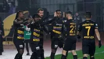 Eyüpspor dolu dizgin!