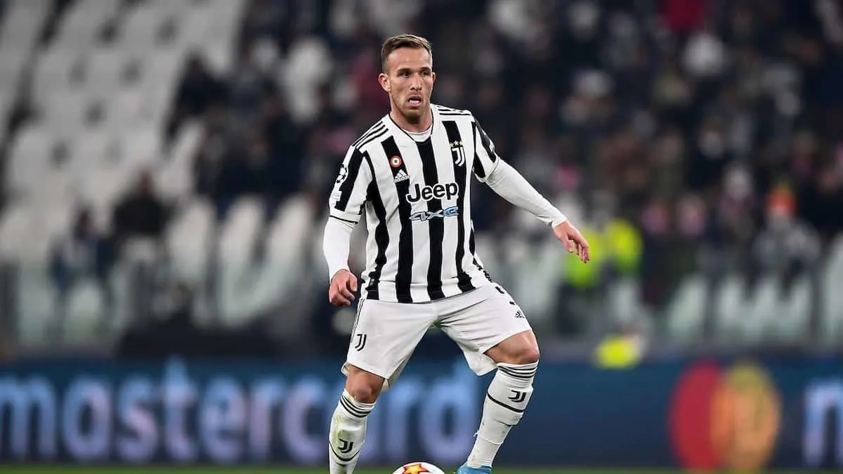 Beşiktaş'ın Orta Saha Hedefi Arthur Melo
