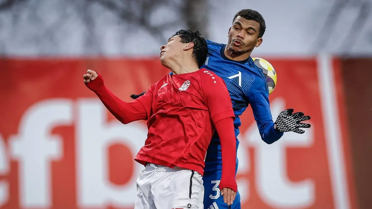 Fenerbahçe'nin Sol Bek İçin Sürpriz Tercihi: Maicon Kimdir?