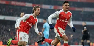 Arsenal 90+8’de güldü