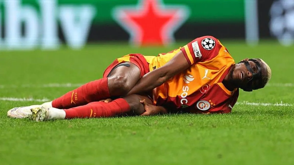 Galatasaray'da Osimhen şoku! Oyuna devam edemedi