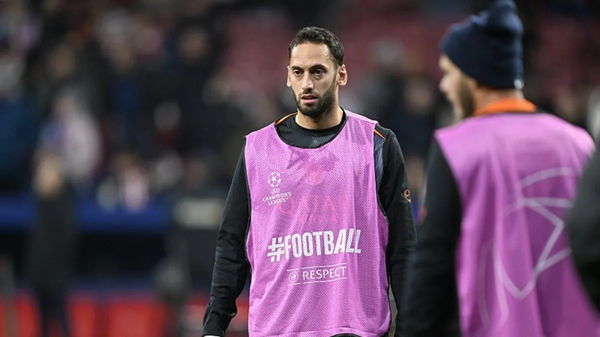 Inter'de Hakan Çalhanoğlu şoku! Oyuna devam edemedi