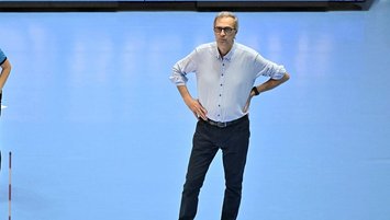 Castellani’ye milli görev