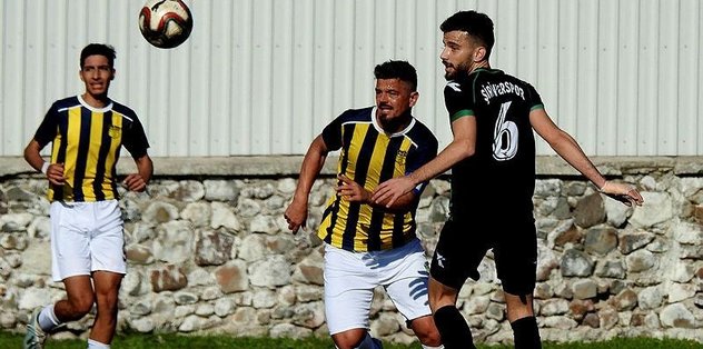 Alaçatıspor maç fazlasıyla lider