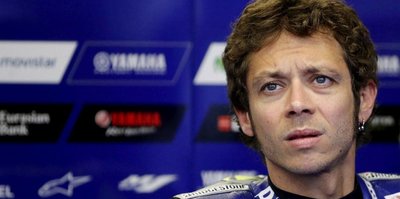 Valentino Rossi kaza geçirdi