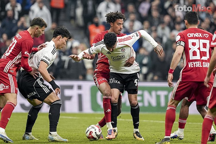 Spor yazarlarından Beşiktaş-Hesap.com Antalyaspor maçı yorumları!