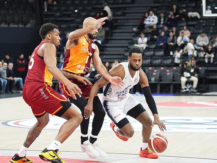 asvel-anadolu-efes-maci-canli-izle-saati-kanali-ve-yayin-bilgisi-1766489599114.jpeg ASVEL-Anadolu Efes maçı hangi kanalda?