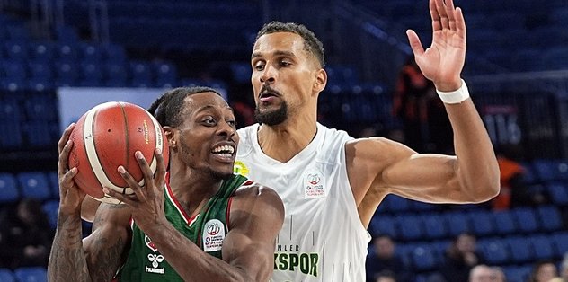 Erokspor'u Cornelie sırtladı