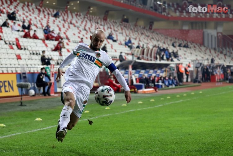 Son dakika transfer haberi: Trabzonspor Efecan Karaca transferini bitiriyor