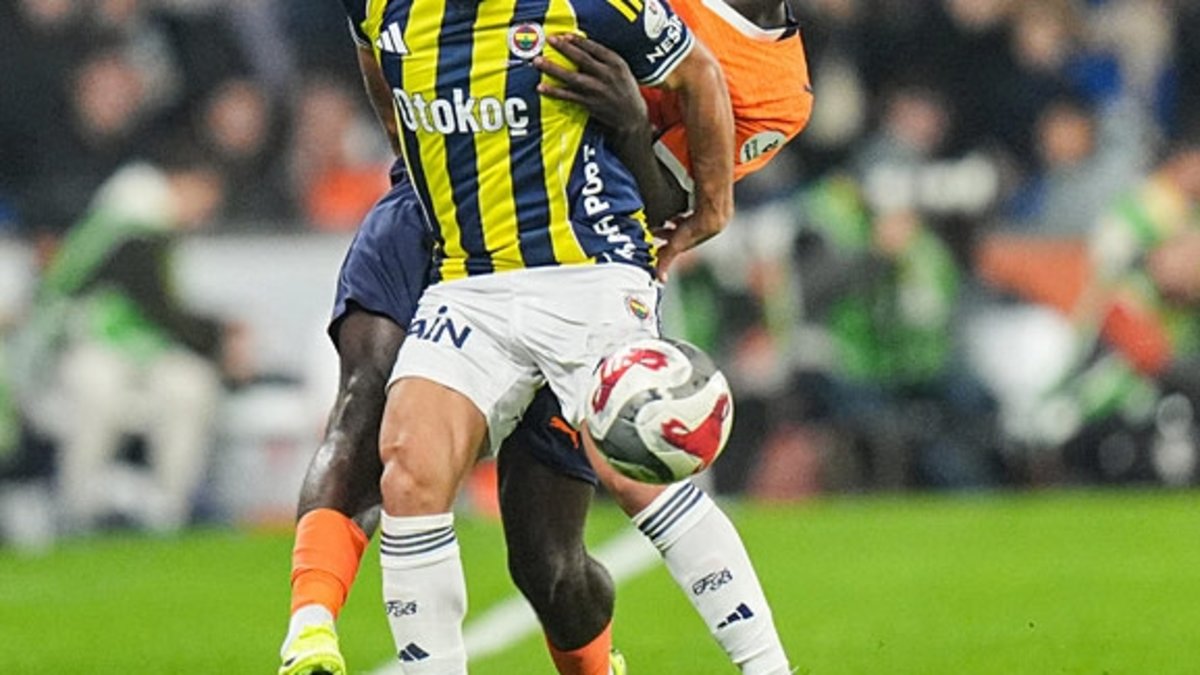 Fenerbahçe'de o isim A Milli Takım'a çağrılacak mı? Montella'dan haber bekliyor!