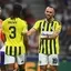 Madalyonu Fener taktı