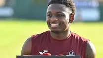 Olaigbe hemen alıştı