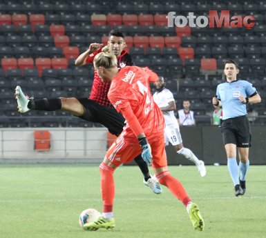 Gazişehir maçında Abdullah Avcı’yı çıldırtan olay!