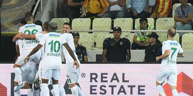 Alanyaspor yoluna kay�ps�z devam ediyor