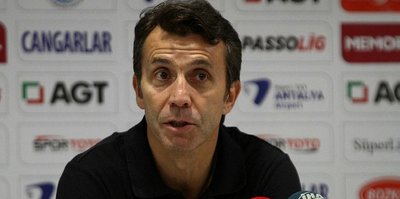 Antalyaspor Teknik Direktörü Bülent Korkmaz: “Son dakikalarda gelen gol bizleri üzdü”