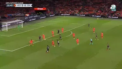 >Hollanda 1-1 Almanya (MAÇ ÖZETİ)