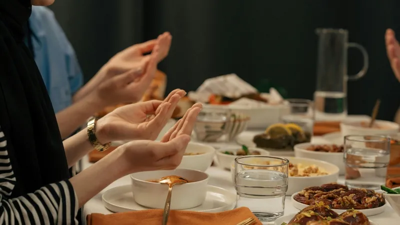 son-iftar-hangi-gun-oruc-ne-zaman-bitiyor-1773737201291.jpg