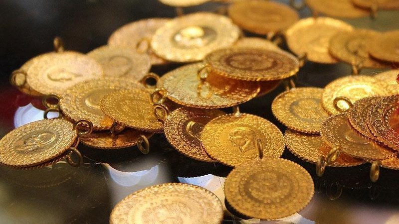 hafta-sonu-altin-alinir-mi-cumartesi-altin-piyasasi-acik-mi-piyasalar-kapaliyken-altin-alinir-mi-1758974604833.jpg