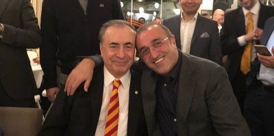 Mustafa Cengiz ve ekibi seçim zaferini kutladı