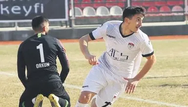 Cevdet’e 4 talip çıktı