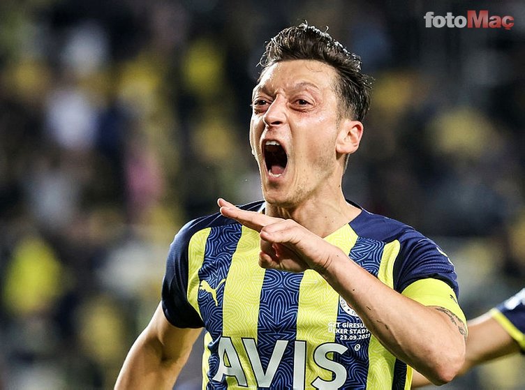 FENERBAHÇE HABERLERİ - Vitor Pereira'dan Trabzonspor derbisi kararı! Mesut Özil ve Jose Sosa ilk 11'e... (FB spor haberi)