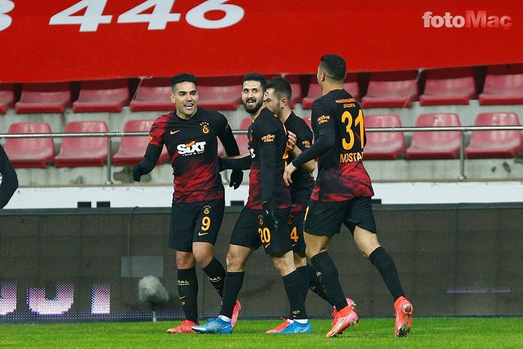 Son dakika spor haberi: Galatasaray'a bedava gol makinesi! Falcao...