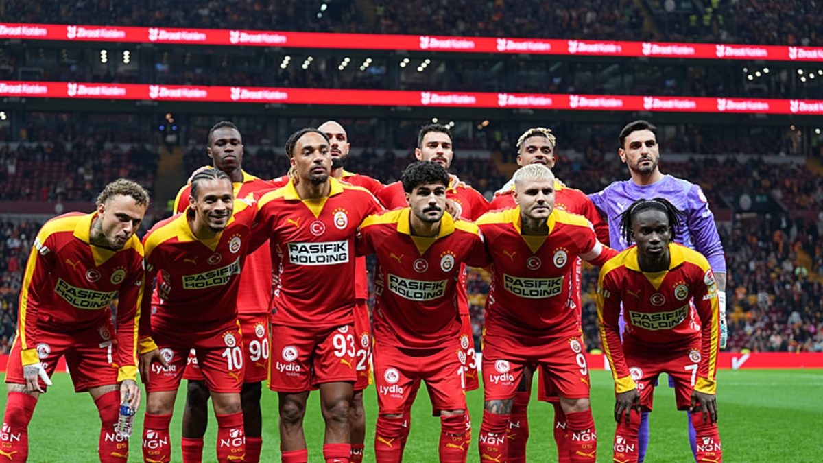 G.Saray'da 2 imza 6 ayrılık!