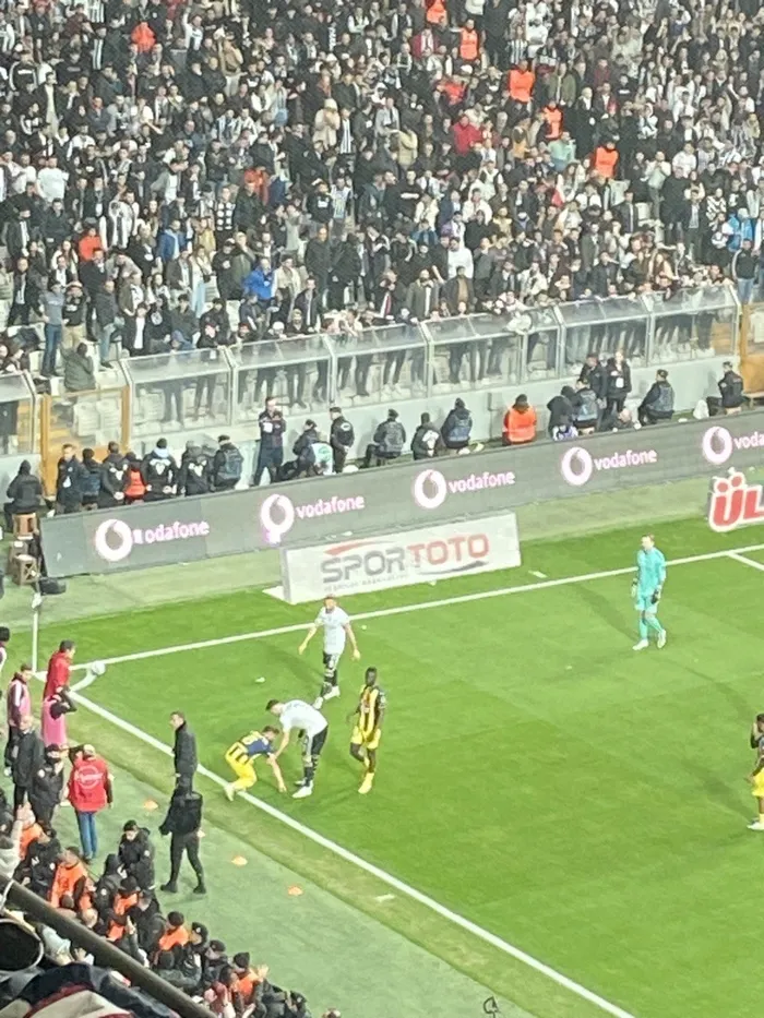 Beşiktaş - Ankaragücü maçında tribünlerde tansiyon yükseldi! İşte o görüntüler - 1