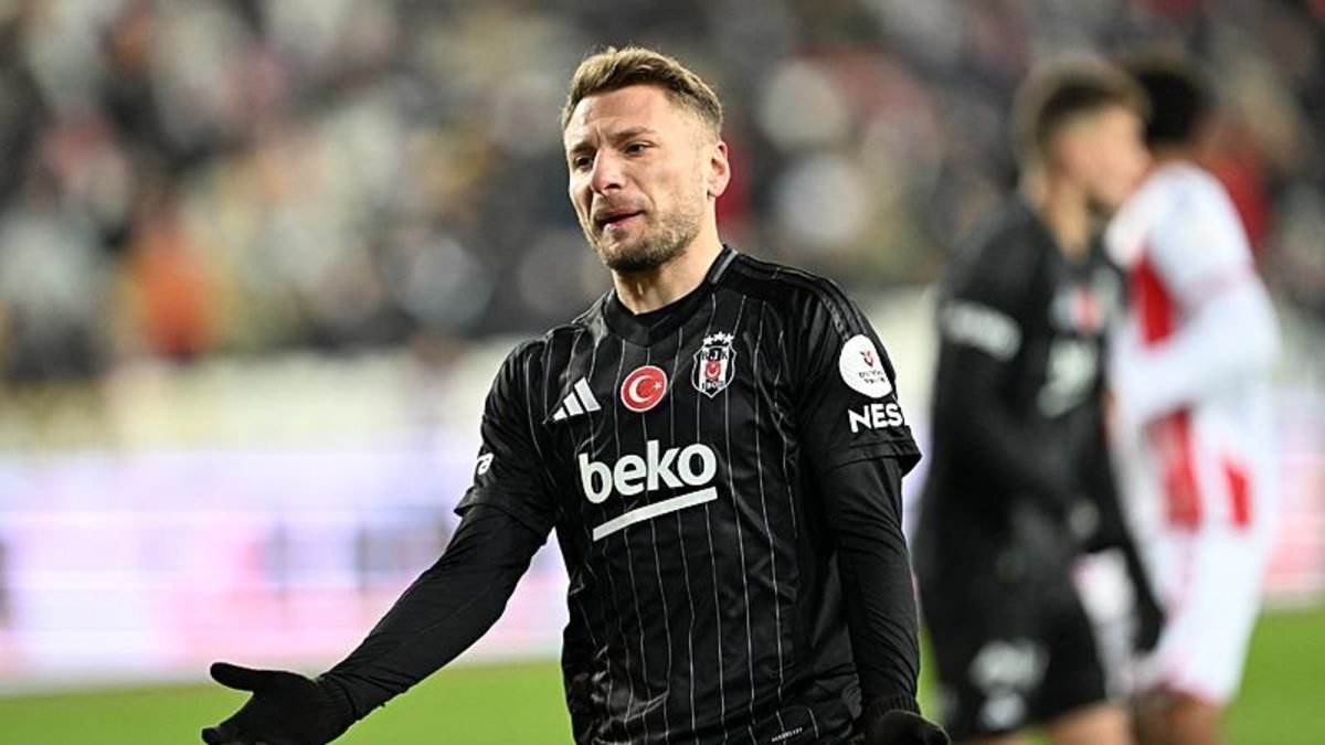 Beşiktaş'ta Immobile'ye flaş uyarı! Sezon sonu... Beşiktaş'ta Immobile'ye flaş uyarı! Sezon sonu...
