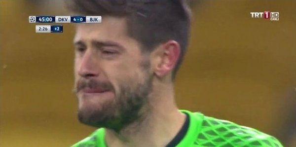 Farbi 4-0'dan sonra gözyaşlarını tutamadı