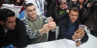 Trabzonsporlu taraftarlardan yoğun ilgi