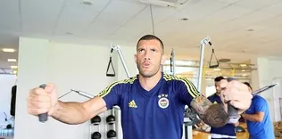 Boşuna uğraşma forma benim!