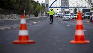 İSTANBUL TRAFİĞE KAPALI YOLLAR 1 MAYIS 2024🚗 İstanbul 1 Mayıs’ta trafiğe kapalı yollar, alternatif güzergahlar hangileri?