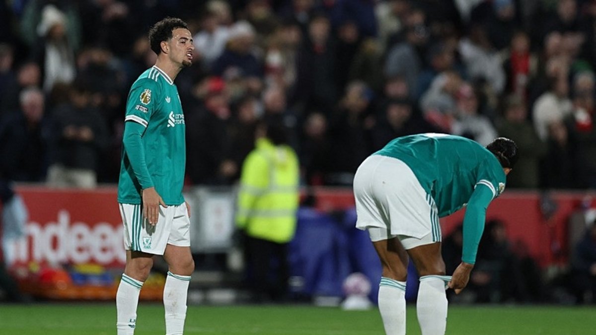 Brentford 3-2 Liverpool | MAÇ SONUCU - ÖZET