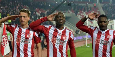 Sivasspor 3 puan peşinde